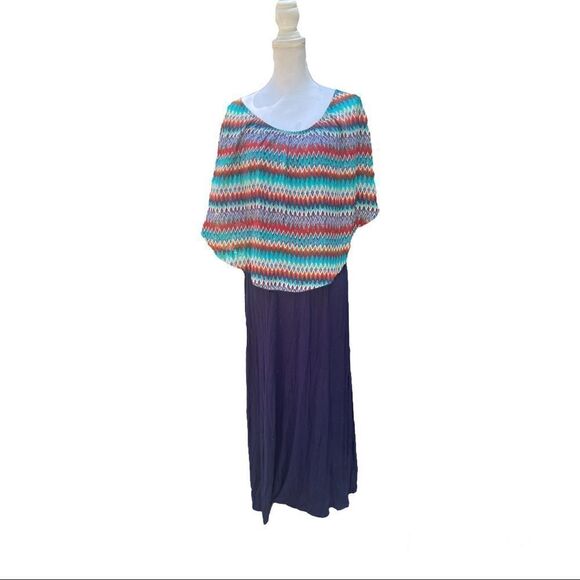 PONCHO CAPELET MAXI DRESS LARGE - Picture 1 of 3